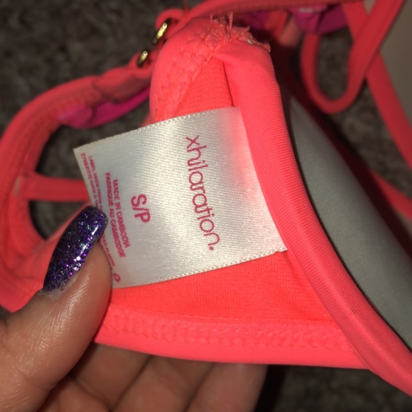 Bathing suit top - Picture 3 of 6